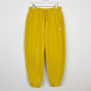 Nike Women's Sportswear Club Fleece Mid-Rise Oversized Sweatpants Yellow Medium